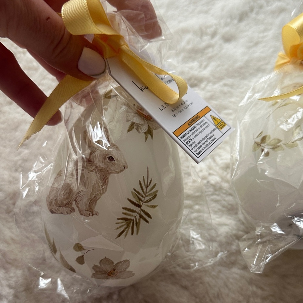 Nicole Miller set of 2 LED Easter bunny candles